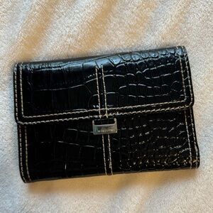 Liz Claiborne wallet